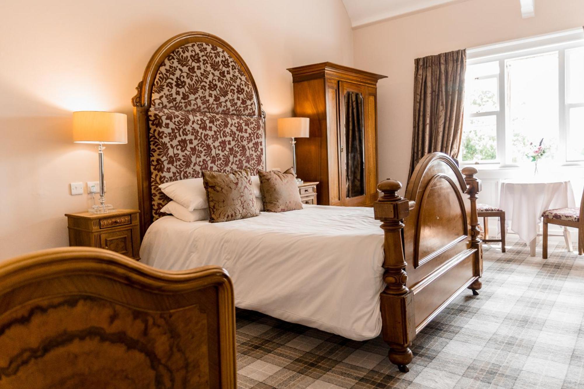The Sweeney Oswestry Extérieur photo